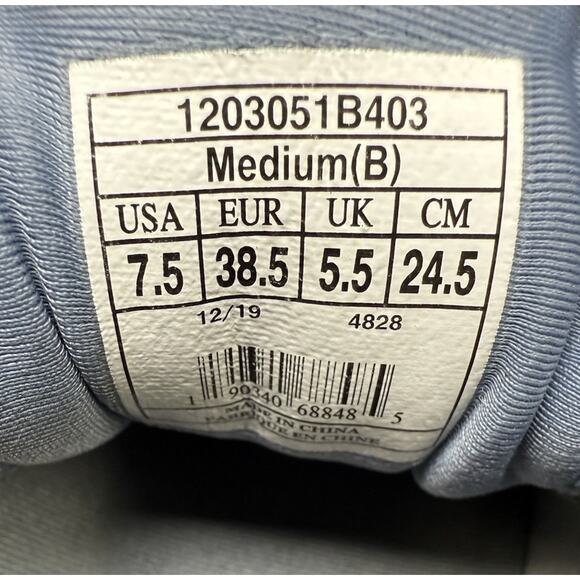 Brooks Womens Ghost 12 Running Shoes, Size 7.5 - Picture 11 of 11